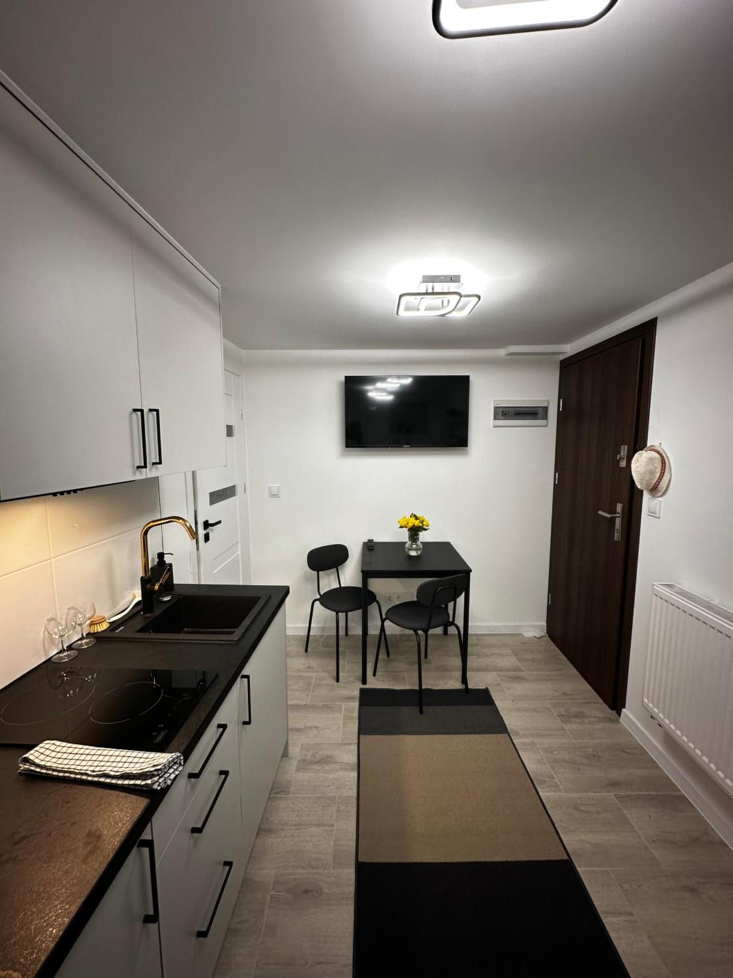 Ferienwohnung Skwerowa Nest Krakau Exterior foto
